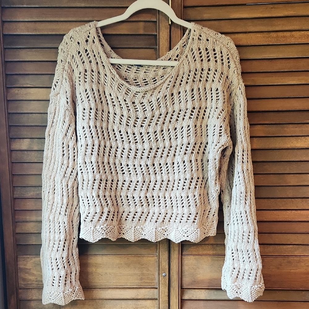 American Eagle Outfitters Loose Knit Sweater Long Sleeve Boho Casual Cropped